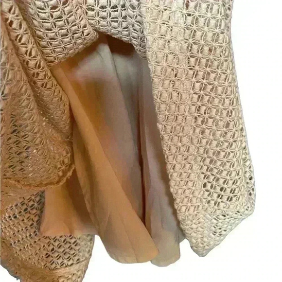 Club Monaco Textured Side Cut Outs Dress Size 4 - Picture 7 of 16